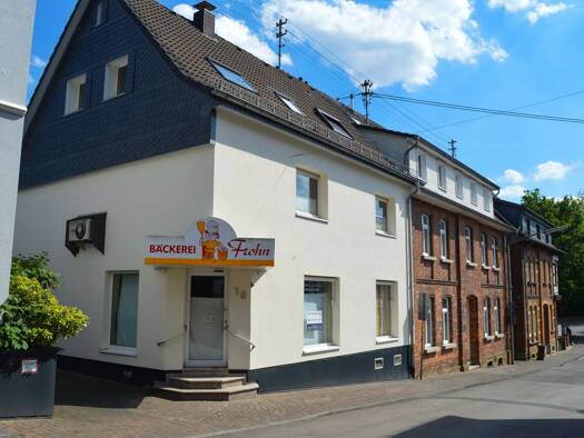 Gewerbeobjekt zum Kauf als Kapitalanlage geeignet 298.000 € 10 Zimmer 483 m² 348 m² Grundstück Much Much 53804