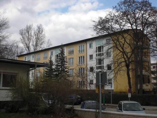 Wohnung zur Miete 294 € 3 Zimmer 57,7 m² 2. Geschoss frei ab sofort Bertolt-Brecht-Straße 9 Hoyerswerda Hoyerswerda 02977
