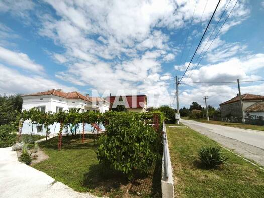 Einfamilienhaus zum Kauf 83.000 € 8 Zimmer 100 m² 1.500 m² Grundstück Centre Vedrina 9355