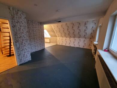 Wohnung zur Miete 450 € 4 Zimmer 105 m² frei ab sofort Sonneborn Barntrup 32683
