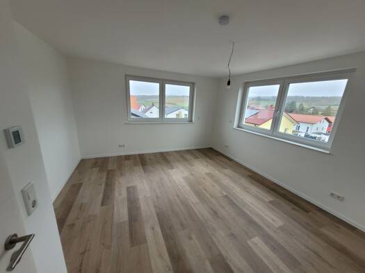 Doppelhaushälfte zur Miete 1.450 € 5,5 Zimmer 130 m² frei ab 01.01.2027 Oberderdingen Oberderdingen 75038