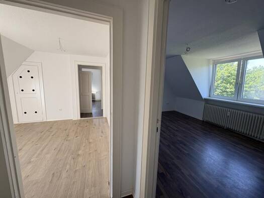 Wohnung zur Miete 399 € 3 Zimmer 55,6 m² 2. Geschoss frei ab 01.08.2026 Schillerstraße 140 Geestemünde Bremerhaven 27570