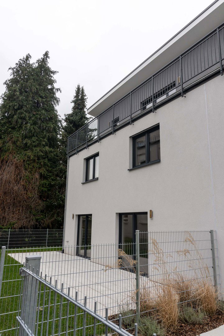 Reihenendhaus zum Kauf provisionsfrei 694.000 € 4 Zimmer 160 m²<br/>Wohnfläche 215 m²<br/>Grundstück Goethestr.8c,d Nordoststadt Offenburg 77654