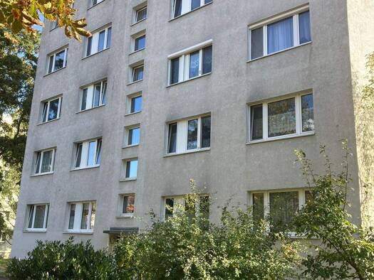 Wohnung zum Kauf 79.000 € 4 Zimmer 68 m² Thekla Leipzig 04357
