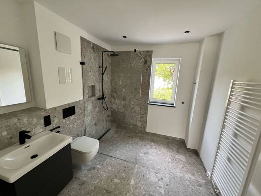 Wohnung zum Kauf - Erstbezug provisionsfrei 477.400 € 2 Zimmer 62,9 m² EG frei ab sofort Konradsiedlung-Wutzlhofen Regensburg 93057