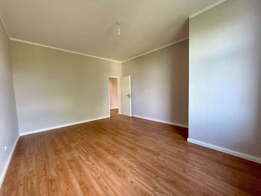 Wohnung zur Miete 590 € 4 Zimmer 94,7 m² 3. Geschoss Würzburger Straße 45 Sonnenberg Chemnitz 09130