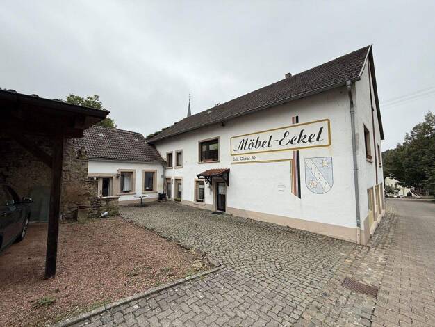 Einfamilienhaus zum Kauf provisionsfrei 269.000 € 12 Zimmer 405 m² 1.700 m² Grundstück Klosterstraße 19 Offenbach-Hundheim 67749