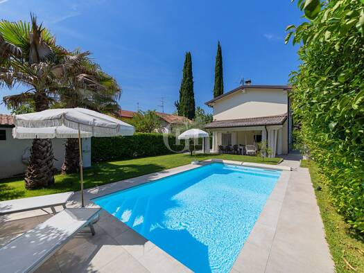 Villa zum Kauf 999.000 € 5 Zimmer 90 m² 450 m² Grundstück Cantarane 12 Sirmione 25019