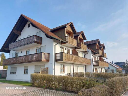 Terrassenwohnung zum Kauf 134.000 € 1,5 Zimmer 42 m² EG frei ab sofort Günter-Eich-Straße 19 Geisenhausen Geisenhausen 84144