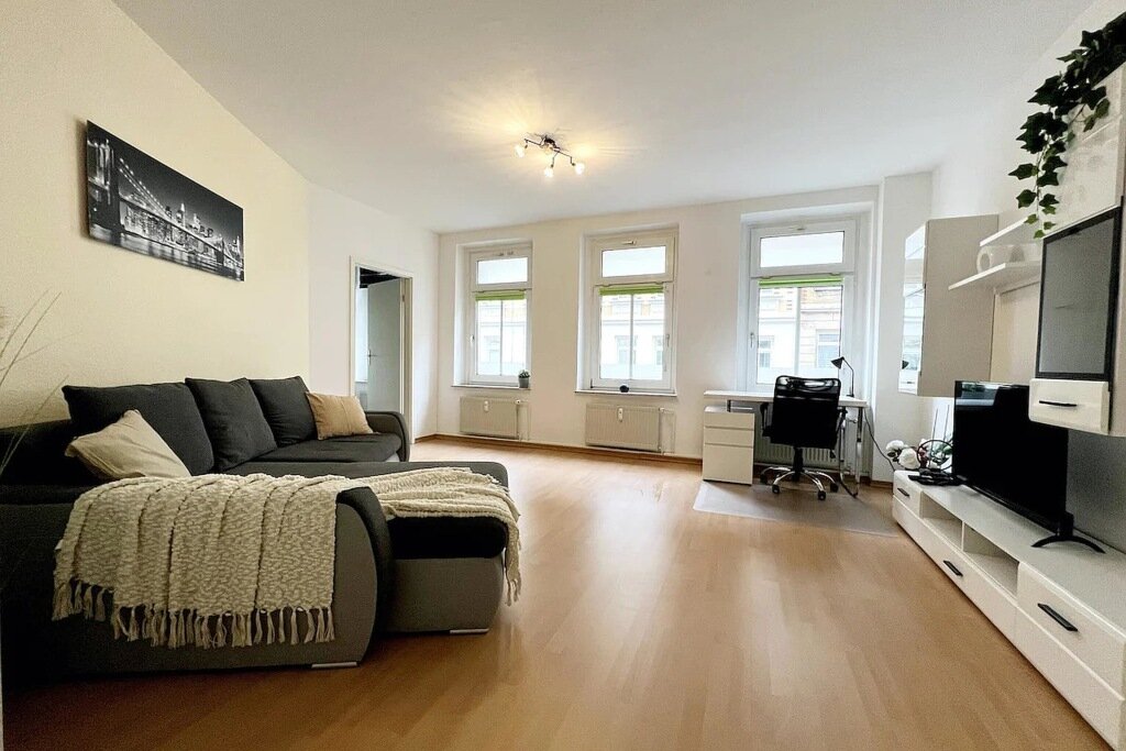 Wohnung zur Miete Wohnen auf Zeit 1.600 € 2 Zimmer 60 m²<br/>Wohnfläche ab sofort<br/>Verfügbarkeit Uhlandstraße Böhlitz-Ehrenberg Leipzig 04177