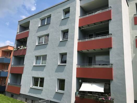 Wohnung zur Miete nur mit Wohnberechtigungsschein 373 € 3 Zimmer 72,9 m² 1. Geschoss frei ab 01.03.2027 Zedernweg 9 Bad Hersfeld 36251