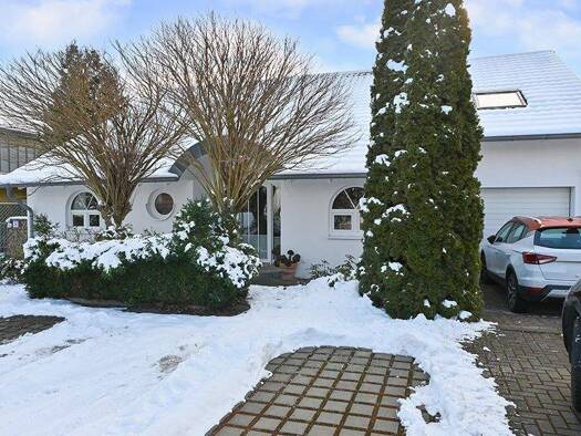 Einfamilienhaus zum Kauf 570.000 € 6 Zimmer 223 m² 599 m² Grundstück Himmelsthür Hildesheim 31137