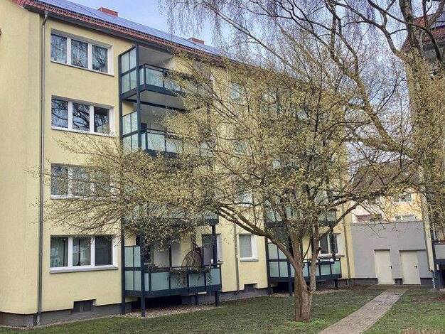 Wohnung zur Miete 955 € 4 Zimmer 85,3 m² 2. Geschoss frei ab 17.04.2026 Süntelstr. 12 Stöcken Hannover 30419