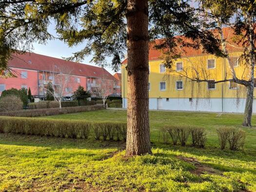 Wohnung zur Miete 646 € 2 Zimmer 61,1 m² frei ab sofort Brucknerstraße 9 Görden Brandenburg an der Havel 14772