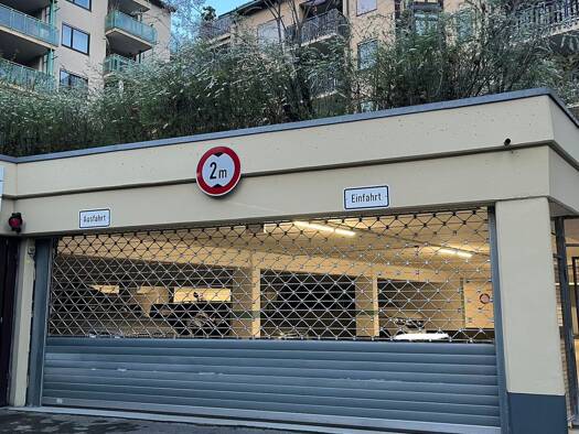 Tiefgarage zur Miete provisionsfrei 160 € 12 m² Mitte Stuttgart 70182