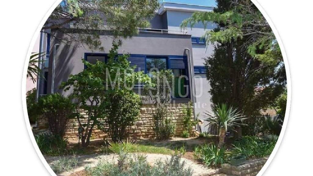 Haus zum Kauf 15 Zimmer 400 m² Pag