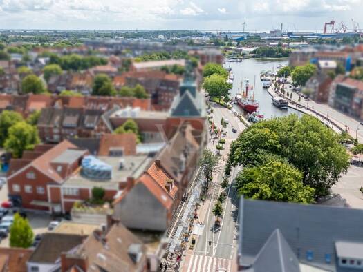 Verkaufsfläche zur Miete 15,42 € 3 Zimmer 117 m² Verkaufsfläche Stadtzentrum Emden 26721