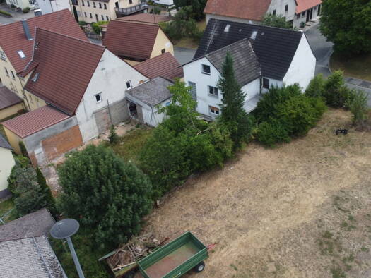 Mehrfamilienhaus zum Kauf provisionsfrei 799.000 € 12 Zimmer 270 m² 300 m² Grundstück frei ab sofort Unterferrieden Burgthann 90559