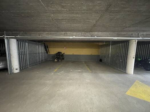 Tiefgaragenstellplatz zum Kauf 130.000 € Nied Frankfurt am Main 65934