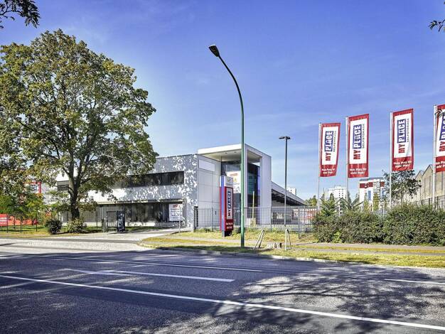 Lagerhalle zur Miete provisionsfrei 1.390 € 139 m² Lagerfläche Friedrich-Engels-Straße 80 Teltower Vorstadt Potsdam 14473