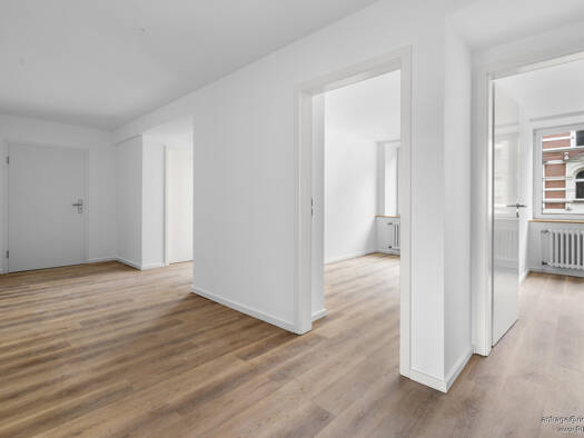 Wohnung zur Miete 1.990 € 3,5 Zimmer 99 m² 2. Geschoss Düsseldorf-Bilk 40219