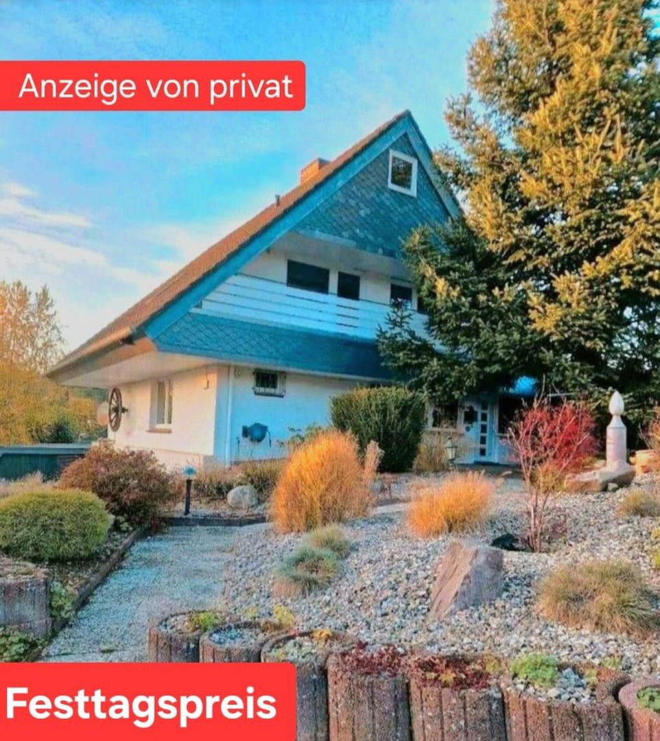 Mehrfamilienhaus zum Kauf provisionsfrei 595.000 € 7 Zimmer 262 m²<br/>Wohnfläche 873 m²<br/>Grundstück Lilienweg 6 Reinfeld 23858