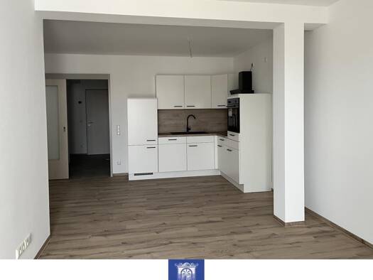 Wohnung zur Miete 775 € 2 Zimmer 55,7 m² Arnsdorf 01477