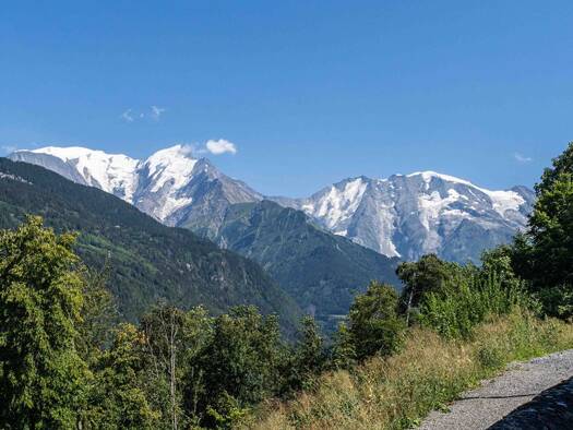 Sonstiges zum Kauf 890.000 € 827 m² Grundstück Saint-Gervais 30200