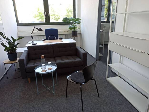 Büro-/Praxisfläche zur Miete provisionsfrei 250 € 3 Zimmer 150 m² Bürofläche Bürgermeister-Brunner-Straße 15 Karthäuserstraße Kassel 34117
