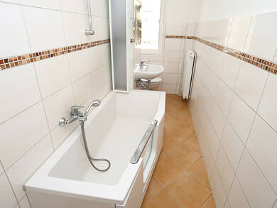 Wohnung zur Miete 268 € 2 Zimmer 44,7 m² 1. Geschoss frei ab sofort Lehbreite 75 Helbra 06311