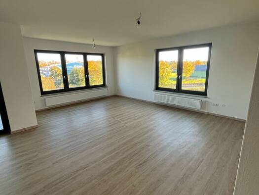 Wohnung zur Miete 1.190 € 3,5 Zimmer 102 m² Geschoss 1/2 frei ab sofort Würzburger Straße Nördlingen 86720