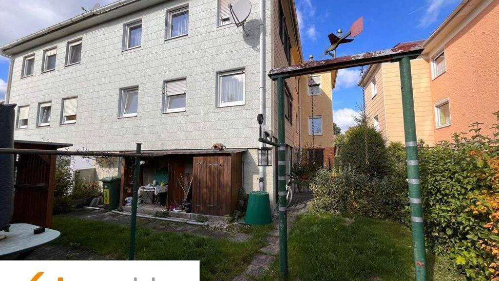 Doppelhaushälfte zum Kauf 85.000 € 8 Zimmer 144 m² 240 m² Grundstück Röslau 95195