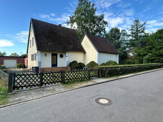 Einfamilienhaus zum Kauf 549.000 € 5 Zimmer 129 m² 1.500 m² Grundstück Scharbeutz Scharbeutz 23683