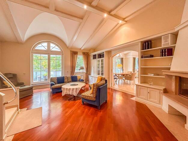 Penthouse zum Kauf provisionsfrei 2.145.000 € 4 Zimmer 188 m² Thalk.Obersendl.-Forsten-Fürstenr.-Solln München 81479