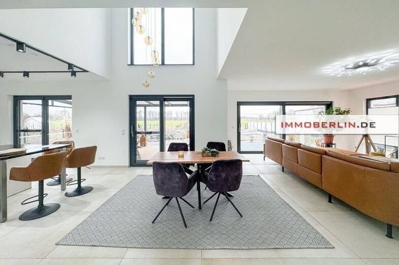 Haus zum Kauf 849.000 € 6 Zimmer 221 m² 1.050 m² Grundstück frei ab sofort Löwendorf Trebbin 14959