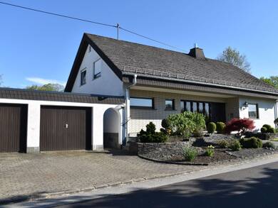 Einfamilienhaus zum Kauf 295.000 € 6 Zimmer 204,4 m² 2.662 m² Grundstück frei ab sofort Auf der Fenn 20 Mittelstrimmig 56858