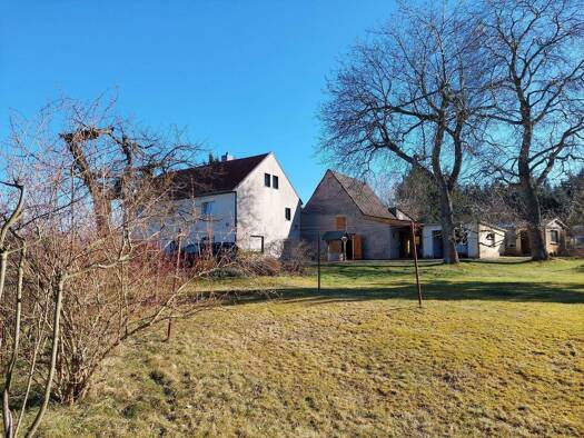 Haus zum Kauf 159.000 € 7 Zimmer 147 m² 2.690 m² Grundstück frei ab sofort Wetterwitz Roßwein 04741