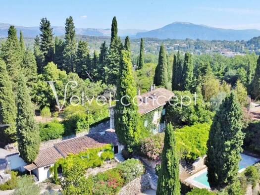 Haus zum Kauf 1.850.000 € 300 m² 3.513 m² Grundstück Ecarts Sud Valbonne 06560