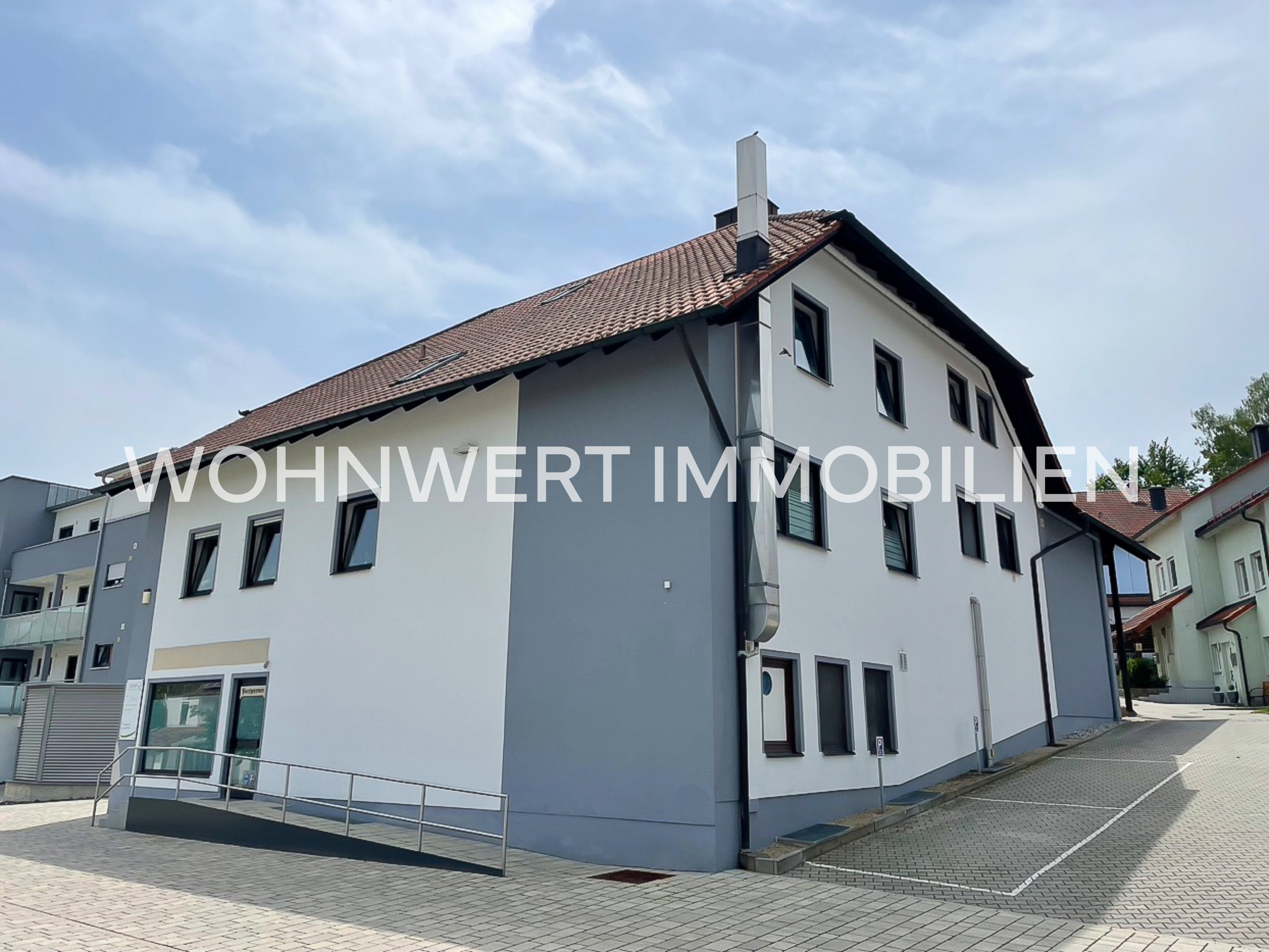 Mehrfamilienhaus zum Kauf 1.190.000 € 12 Zimmer 557 m²<br/>Wohnfläche 770 m²<br/>Grundstück Kümmersbruck Kümmersbruck 92245