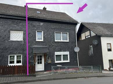 Doppelhaushälfte zum Kauf 119.000 € 6 Zimmer 115 m² 233 m² Grundstück Kirchen Kirchen 57548