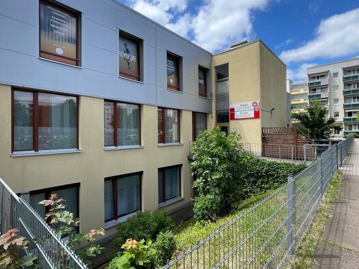 Ladenfläche zur Miete 6 € 7 Zimmer 235 m² Verkaufsfläche Eisenach 99817