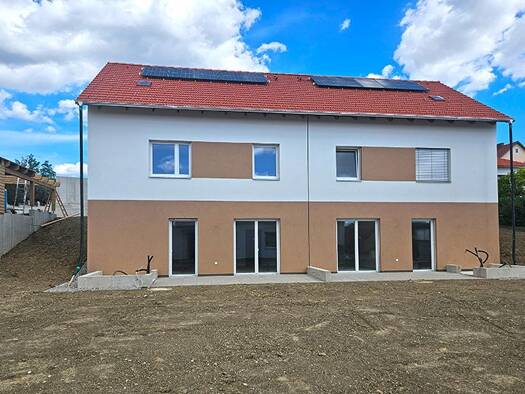 Reihenmittelhaus zur Miete 1.316 € 109,3 m² Anton-Reich-Straße 12 Pulkau 3741