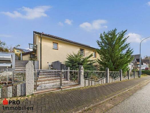 Einfamilienhaus zum Kauf 565.000 € 4 Zimmer 165 m² 934 m² Grundstück Ommersheim Mandelbachtal 66399