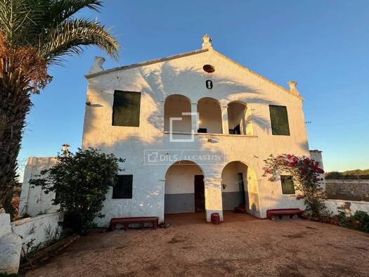 Haus zum Kauf 2.835.000 € 723 m² 130.000 m² Grundstück Ciutadella de Menorca 07760