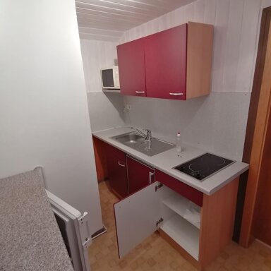 Rohdachboden zur Miete 375 € 3 Zimmer 42 m² 3. Geschoss frei ab sofort Stephanusstr. Oberspechtrain Loiching 84180