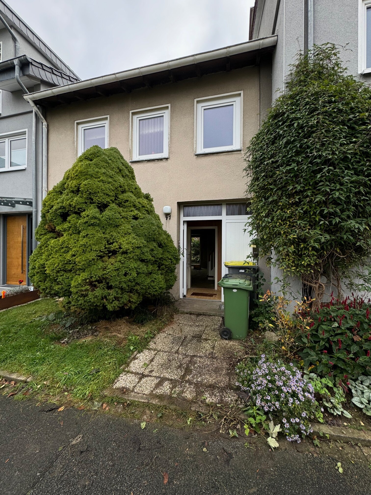 Haus zum Kauf 244.000 € 4 Zimmer 90 m²<br/>Wohnfläche 179 m²<br/>Grundstück Von Vinckeweg Paderborn - Kernstadt Paderborn 33098