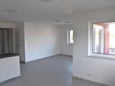 Studio zur Miete 950 € 3 Zimmer 82,7 m² 3. Geschoss frei ab 01.10.2025 Freudenstadt Freudenstadt 72250