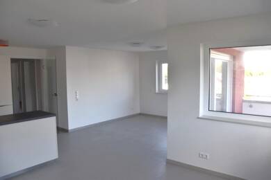 Studio zur Miete 950 € 3 Zimmer 82,7 m² 3. Geschoss frei ab 01.10.2025 Freudenstadt Freudenstadt 72250