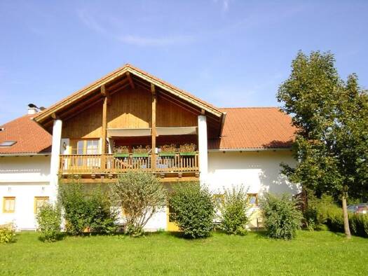 Terrassenwohnung zum Kauf 320.000 € 3 Zimmer 76 m² EG Beim Amthof 1 Seewalchen am Attersee 4863