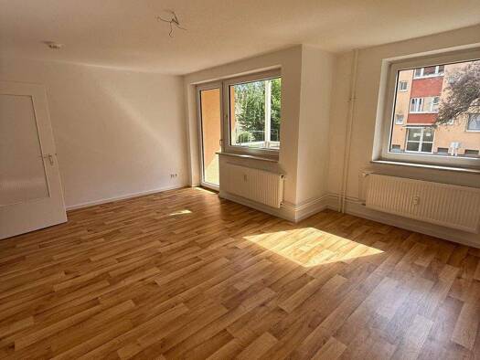 Wohnung zum Kauf provisionsfrei 240.000 € 3 Zimmer 69,8 m² EG frei ab sofort Fichtestraße 7 Herzogenaurach 91074